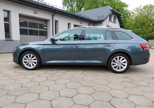 Skoda Superb cena 99900 przebieg: 159000, rok produkcji 2020 z Torzym małe 121